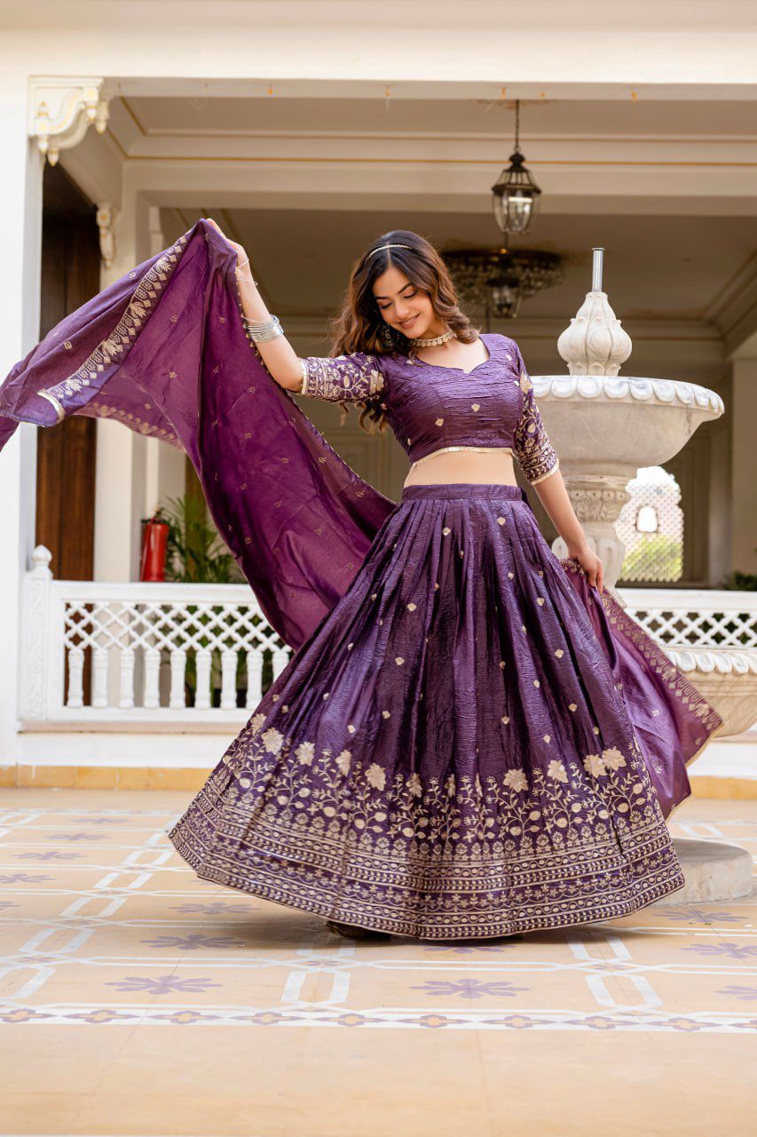 Exclusive Lehenga, Blouse & Dupatta set