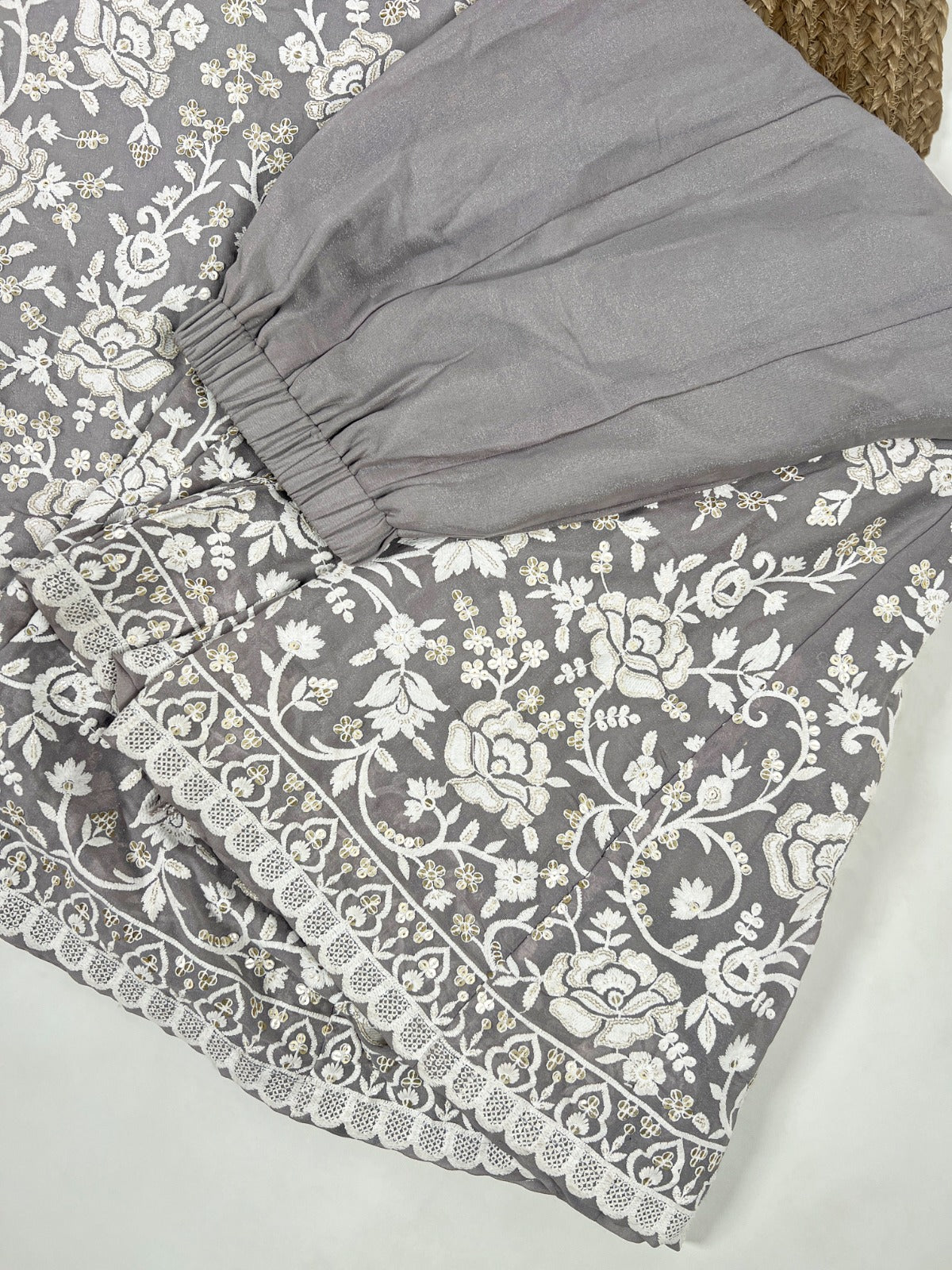 Star Georgette Threadwork Kurta Set