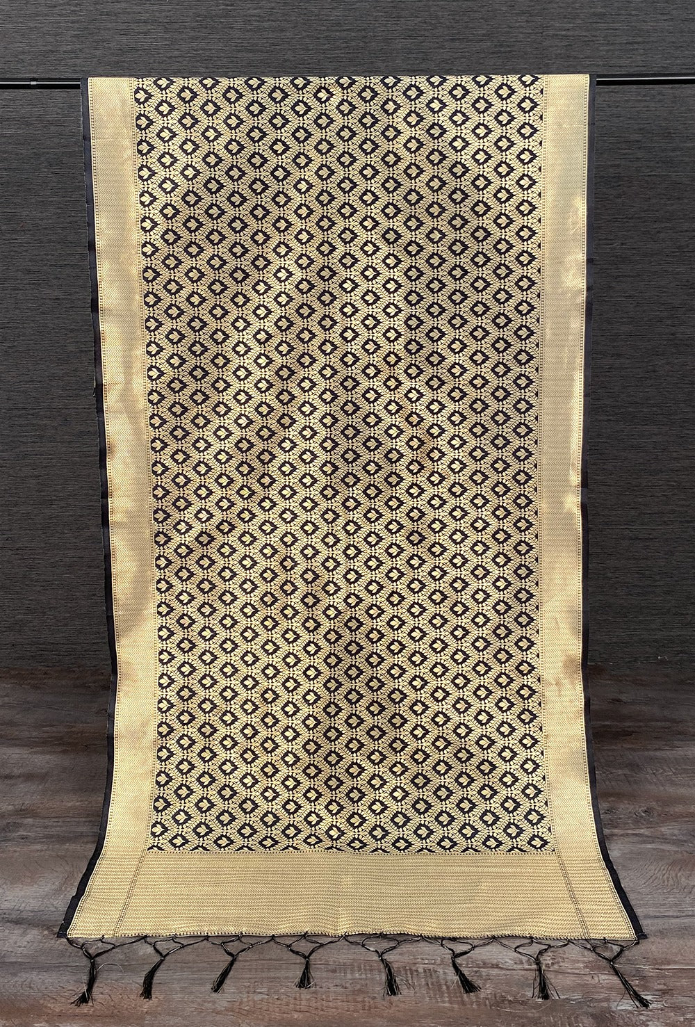 Jacquard Dupatta