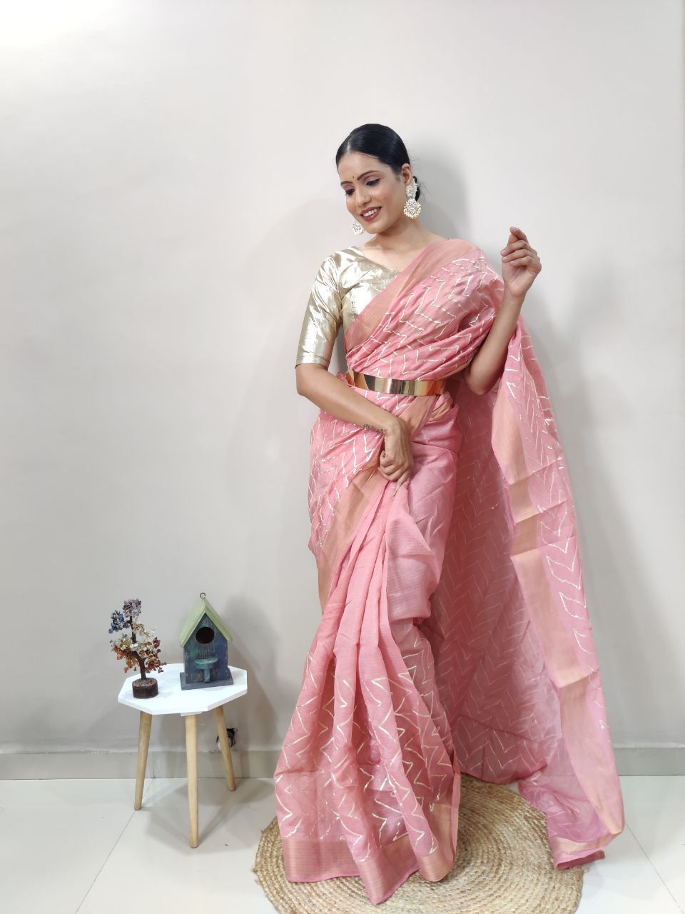 Premium Linen Patta Silk Pre-Draped Saree