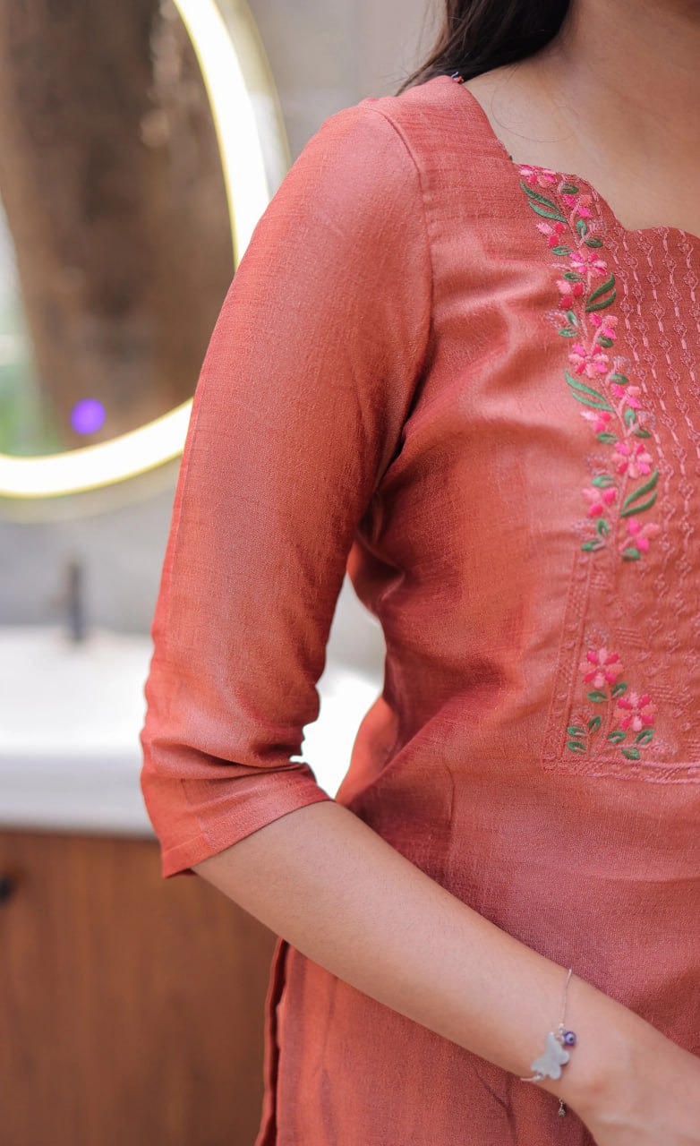 Elegant Straight Kurti Pant & Dupatta Set