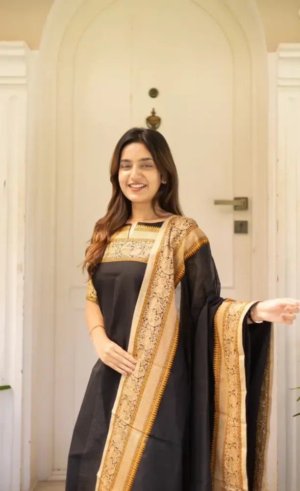 Kanchi Cotton Jacquard Kurti Dupatta Set