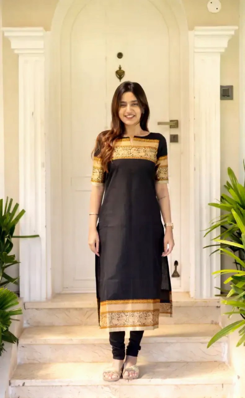 Kanchi Cotton Jacquard Kurti Dupatta Set