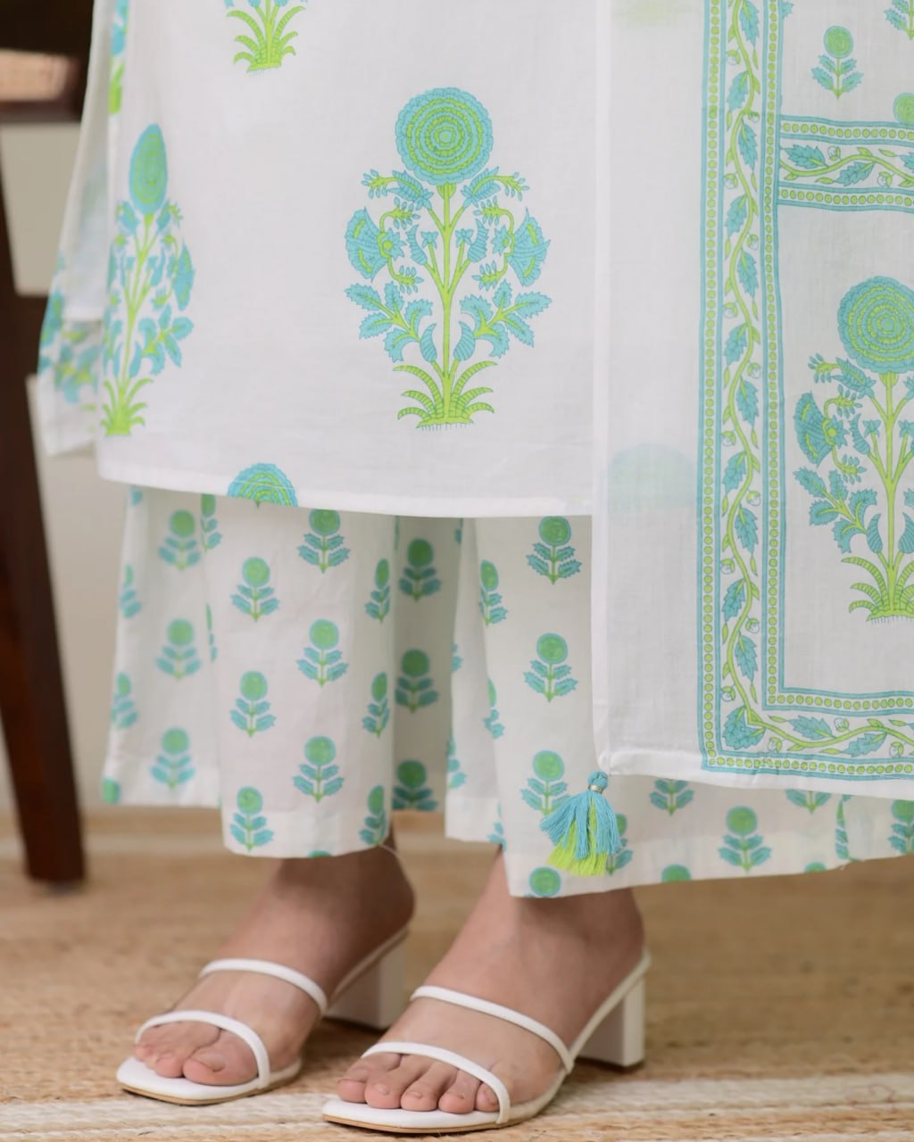 Elegant Rayon Straight Kurti Pant Dupatta Set