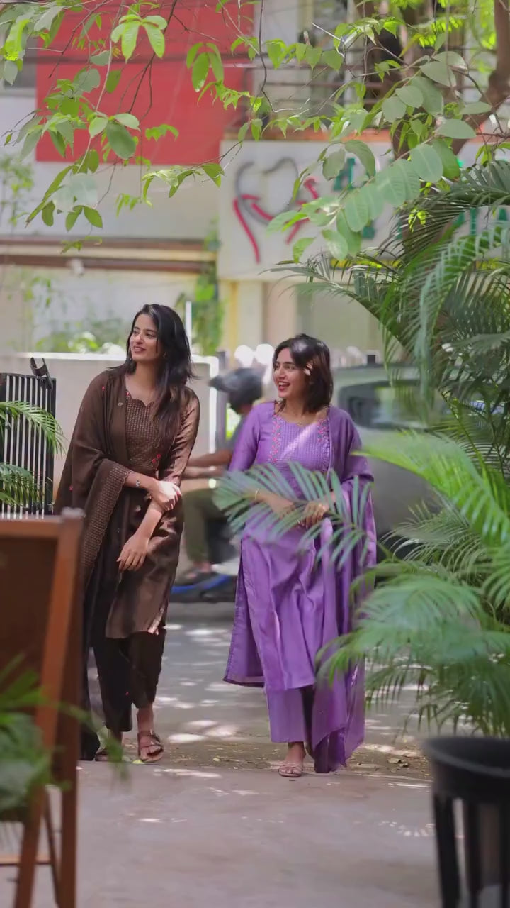 Elegant Straight Kurti Pant & Dupatta Set